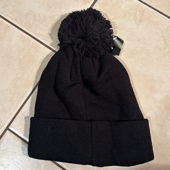Michael Jordan # 23 Winter Hat , Unisex - Picture 2 of 2